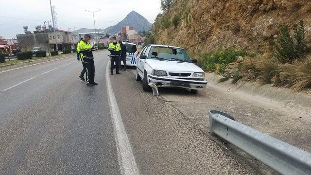Kozan’da trafik kazaları: 3 yaralı