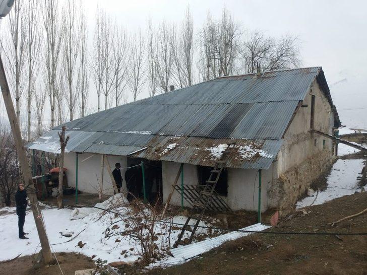 Hakkari Valiliğinden Yıldırım ailesine yardım eli G3