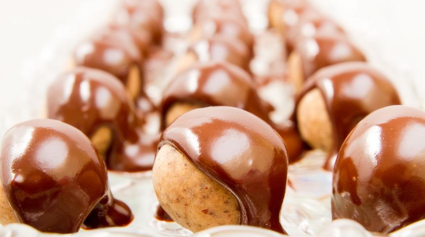 Kestane topu tarifi ile çay saatlerinizi lezzetlendirin