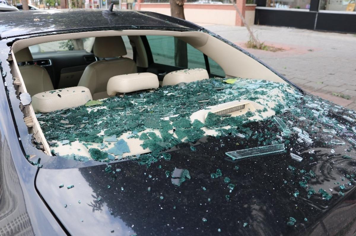 Şofben bomba gibi patladı, canını 2 dakikayla kurtardı