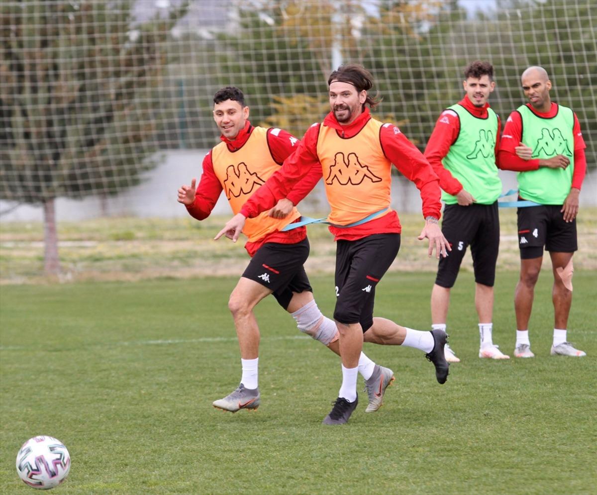 Antalyaspor, Fenerbah&ccedil;e karşılaşmasına hazır