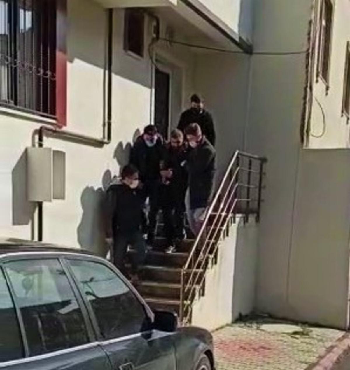 30 yıl hapis cezası ile aranan şahıs yakayı ele verdi