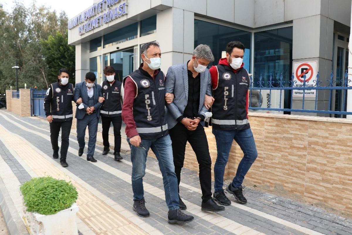 Alanya&rsquo;da tapu dolandırıcılığı operasyonunda 2 tutuklama