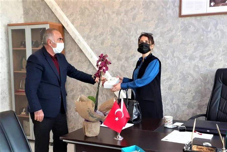 Edremit Belediyesinden okullara ateş ölçer cihazı G5