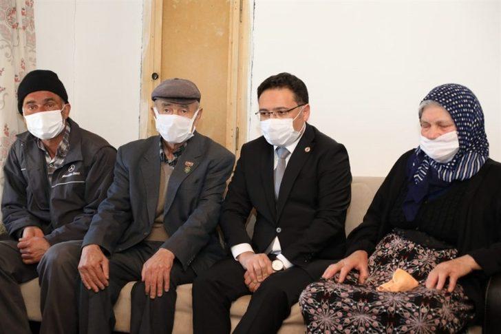 Şehidin ailesine ‘Şehadet Belgesi’ni Vali Çiçek verdi G3