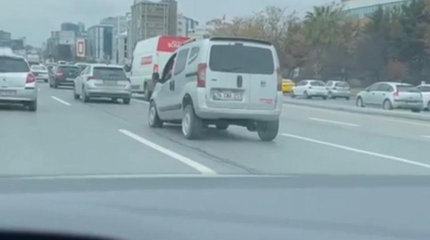 D-100 Karayolu'nda 'Zıplayan araç' şaşkınlığı