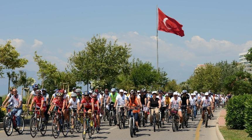 &lsquo;Hoş geldin Atam&rsquo; bisiklet turu