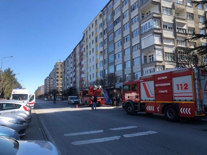 Aspiratörde çıkan yangın ekipleri harekete geçirdi G5