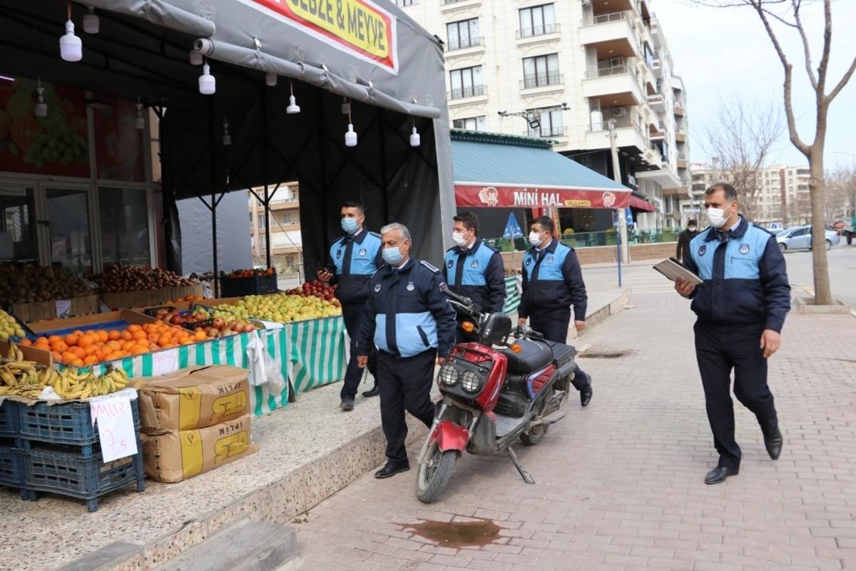 Kapark&ouml;pr&uuml;&rsquo;de zabıtadan pandemi denetimi