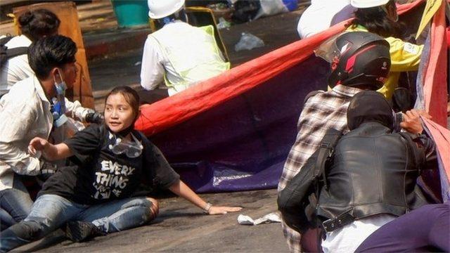 Myanmar'da protestolar: BM, 'Darbe sonrası en kanlı gün' diyerek dün gösterilerde 38 kişinin öldürüldüğünü açıkladı