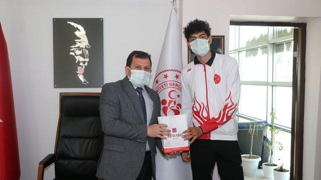 Gözünü Avrupa Şampiyonası’na dikti