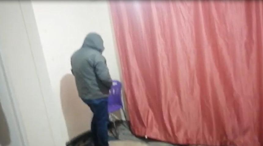 Isparta’da kumar baskınında yakalanan 12 kişiye 52 bin lira ceza