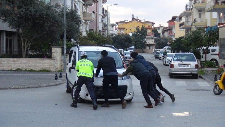 Zincirleme kaza ucuz atlatıldı, çarpışma sesini duyan kaçtı G2