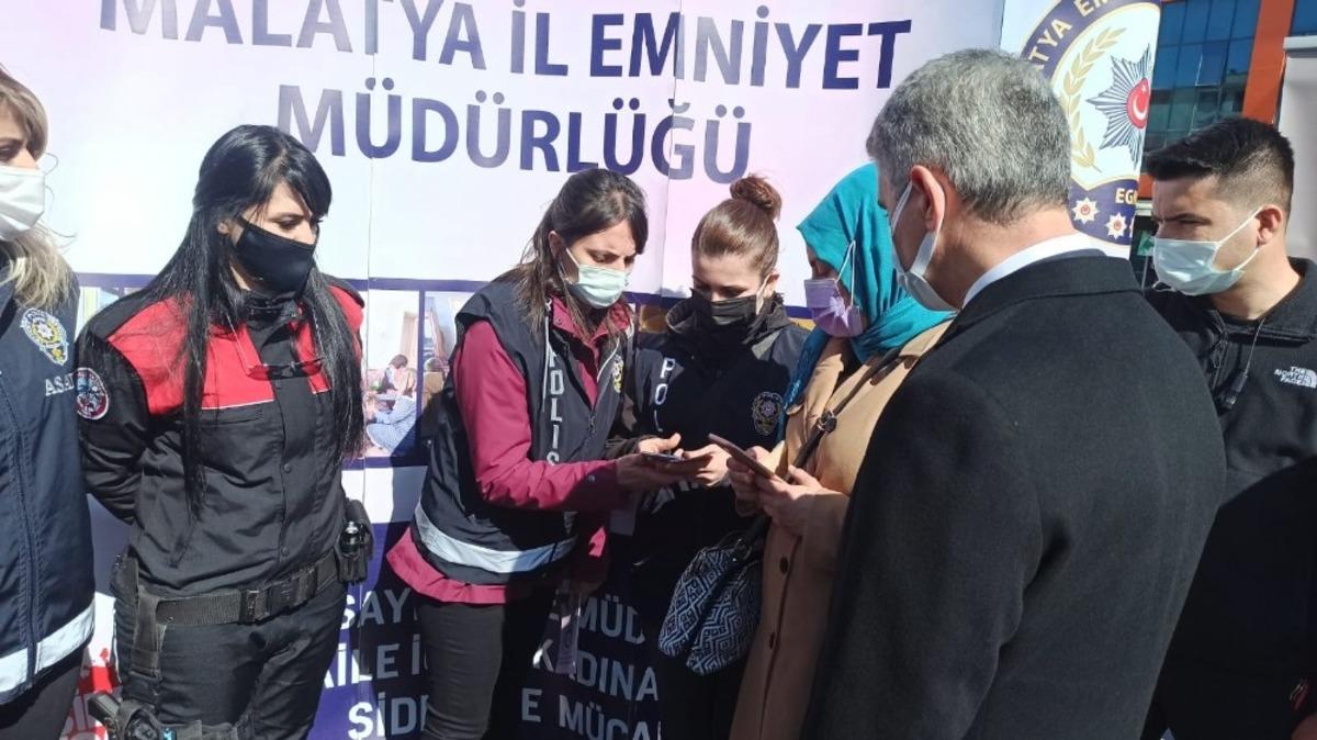 Polis kadınları bilin&ccedil;lendiriyor
