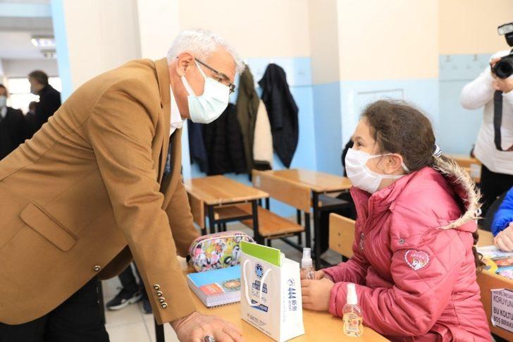 Battalgazi’de öğrencilere özel oyun alanları G1
