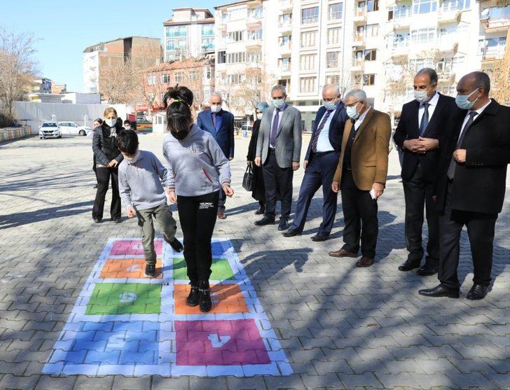 Battalgazi’de öğrencilere özel oyun alanları G3