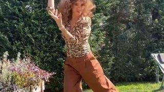 Seda Bakan'dan Bollywood dansı! Beğeni yağdı