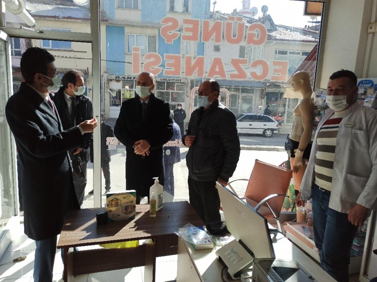 Kaymakam Ka&ccedil;maz&rsquo;tan esnafa korona denetimi