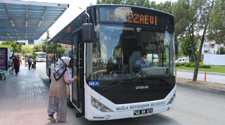 Muğla&rsquo;da 20 yaş altı ve 65 yaş &uuml;st&uuml; toplu taşıma kullanımı i&ccedil;in yeni d&uuml;zenleme