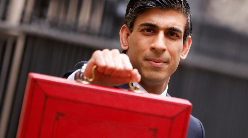 İngiltere’nin gündemi yeni bütçe planı oldu