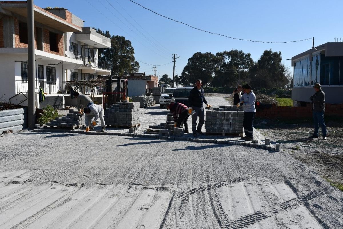 S&ouml;ke Belediyesi&rsquo;nden 3 farklı noktada yol &ccedil;alışması