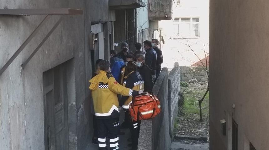 Kayıp ilanı verilmişti! Kimsenin haber alamadığı yaşlı adam evinde uyurken bulundu