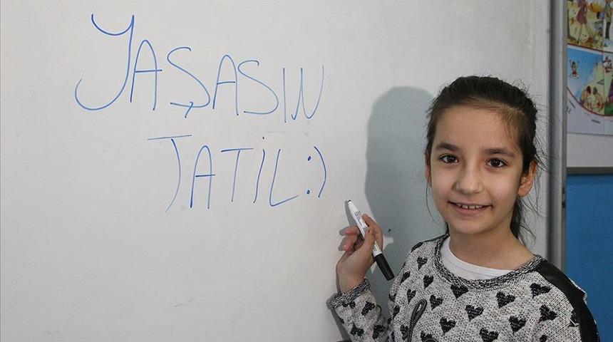 MEB açıkladı! Nisan ara tatili ne zaman başlıyor, ne zaman bitiyor?