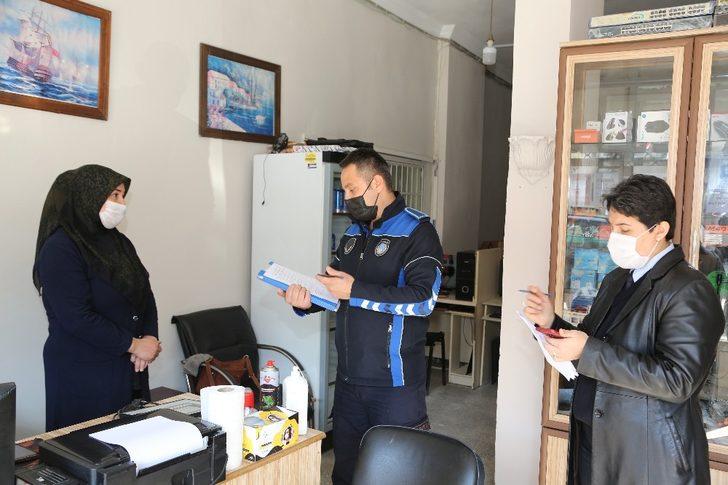 Erdemli Belediye zabıtasından korona virüs denetimi G4