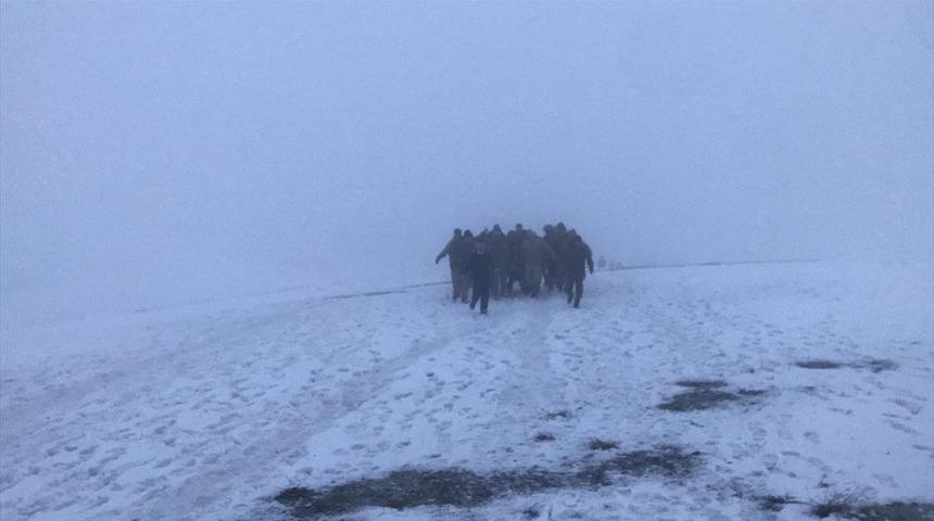 Prof. Dr. Mesut Hakkı Caşin: Pilot elinden geleni yapmış