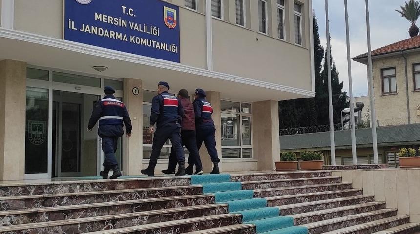 Mersin merkezli 3 ilde DEAŞ operasyonu: 3 g&ouml;zaltı