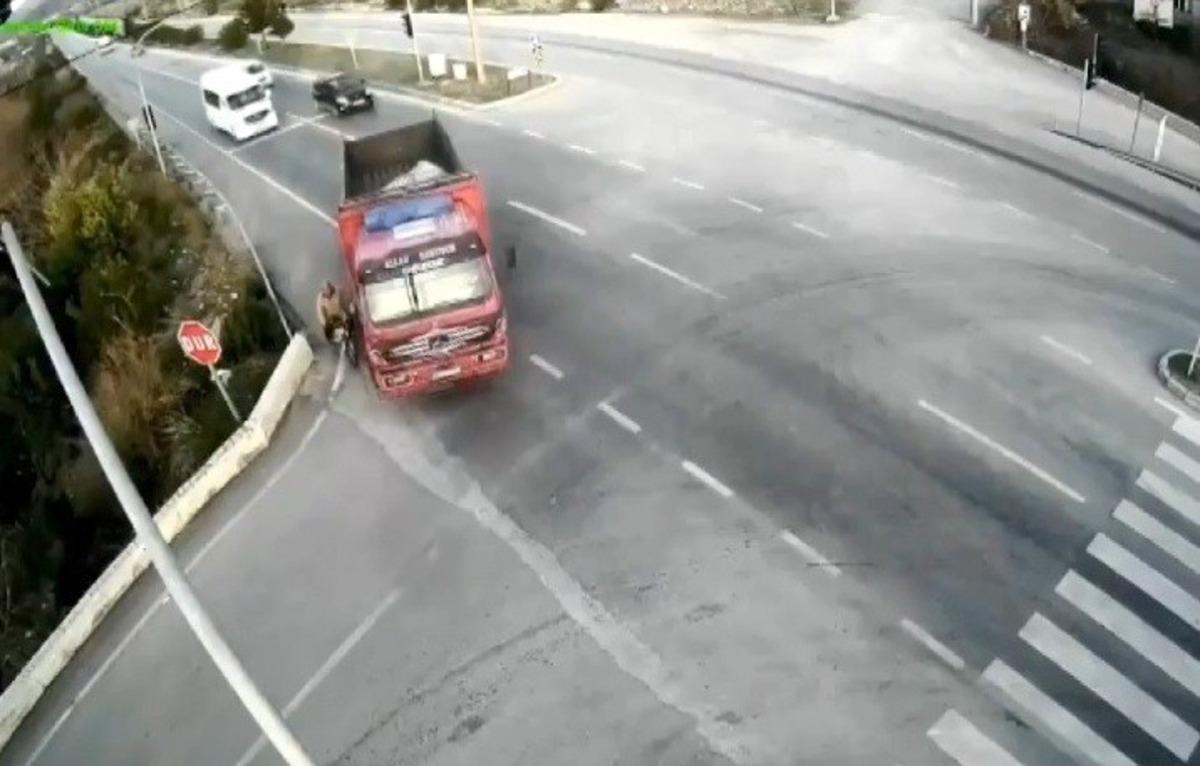 Osmaniye&rsquo;de s&uuml;r&uuml;c&uuml;lerin dikkatsizliği beraberinde kazaları getirdi