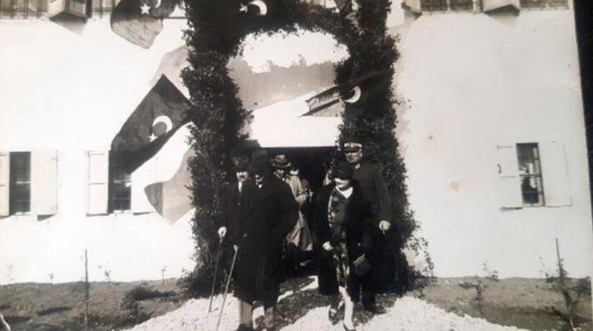 Atatürk Antalya'da: Bu kareyi daha önce hiç görmediniz!