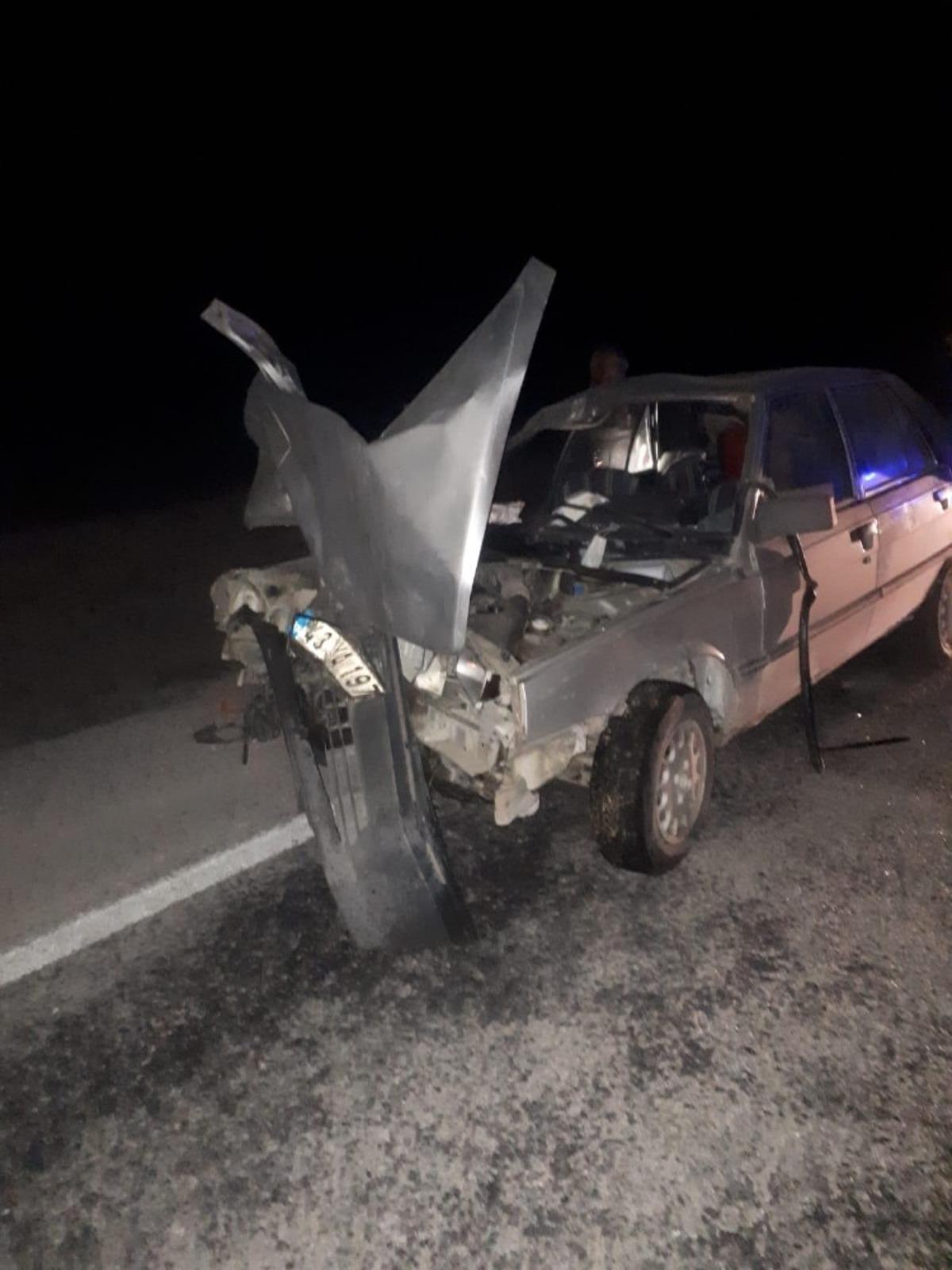 G&uuml;ny&uuml;z&uuml; il&ccedil;esinde trafik kazası, 1 kişi ağır yaralandı