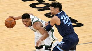 NBA'de Milwaukee Bucks son nefeste kazandı