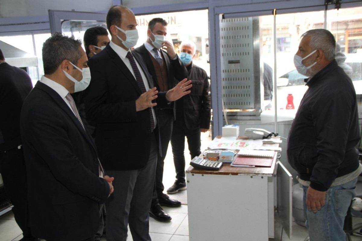 Bismil Kaymakamı T&uuml;rkmen, korona vir&uuml;s denetimlerine katıldı
