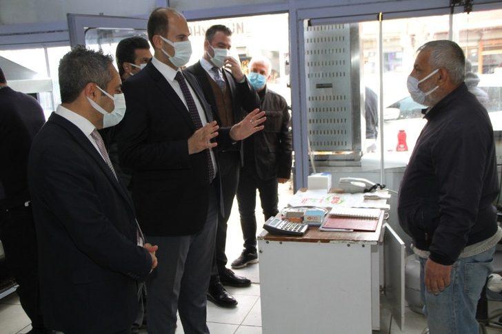 Bismil Kaymakamı Türkmen, korona virüs denetimlerine katıldı G1