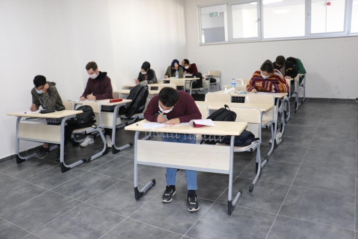 YEGEM ile LGS ve YKS&rsquo;ye hazırlanıyorlar