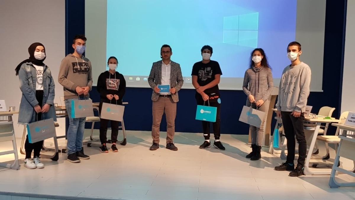 &rsquo;Kentimi Tanıyorum&rsquo; yarışmasında &ouml;d&uuml;ller sahiplerini buldu