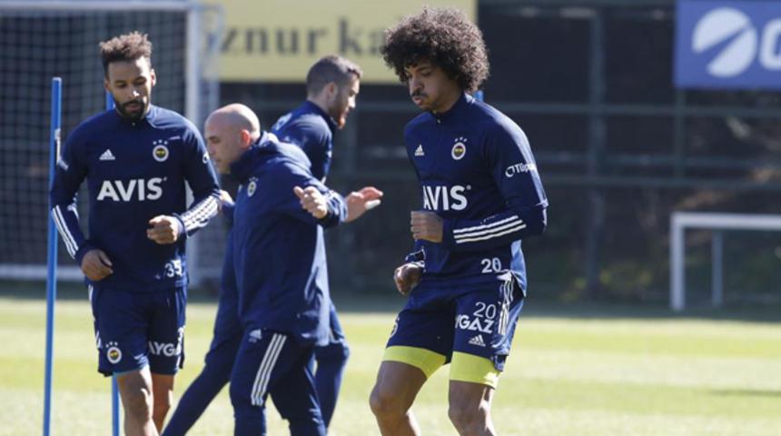 Gustavo takımla çalışmalara başladı