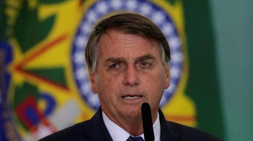 Brezilya'da koronavir&uuml;s &ouml;l&uuml;mleri rekor d&uuml;zeye &ccedil;ıktı, Cumhurbaşkanı Bolsonaro 'Sızlanmayı bırakın' dedi