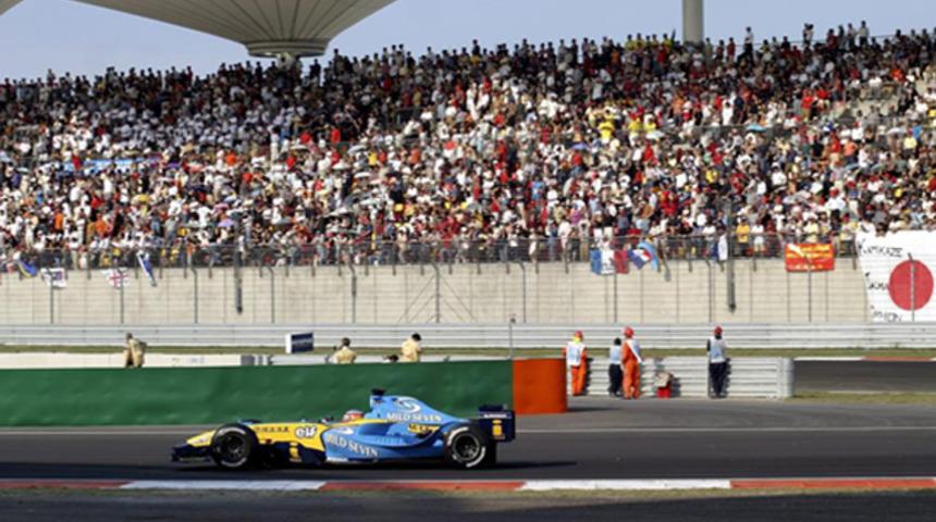 Formula 1'de seyircilere aşı formülü