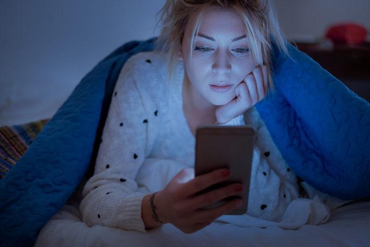 "Akıllı telefon bağımlılığı" uyku düzenini etkiliyor