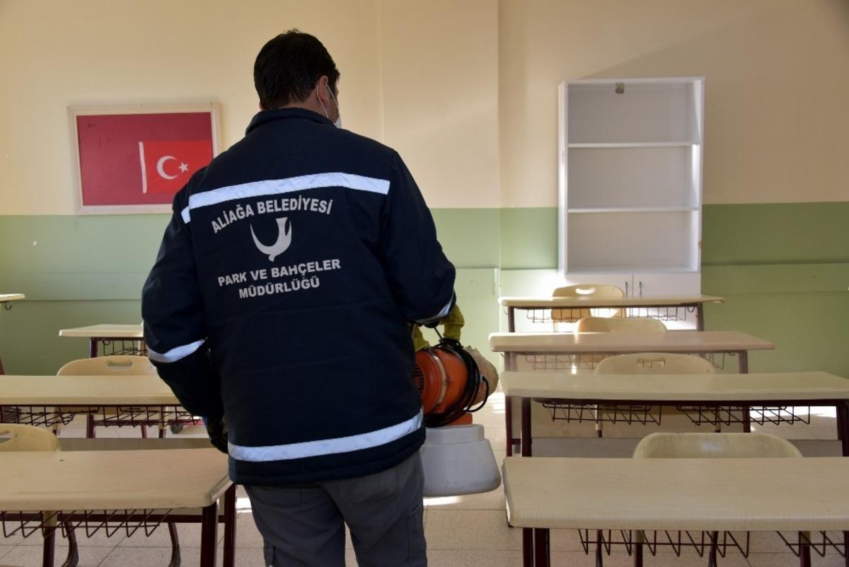 Aliağa&rsquo;daki okullar dezenfekte ediliyor