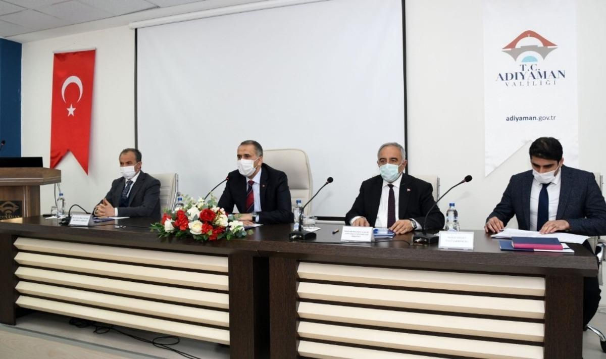 Adıyaman&rsquo;da geniş kapsamlı korona vir&uuml;s toplantısı yapıldı