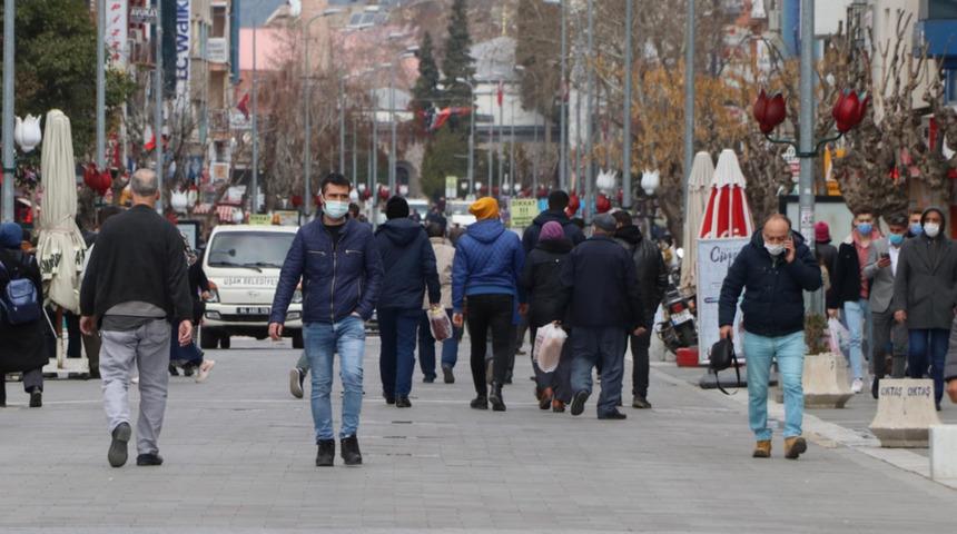 Uşak, bulunduğu b&ouml;lgede nasıl d&uuml;ş&uuml;k riskli tek il oldu?