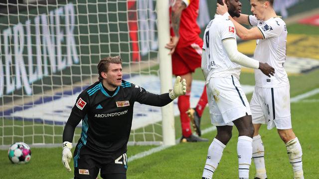 Loris Karius dünya devine gidiyor