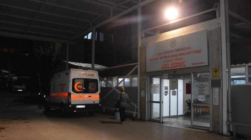 İzmir&rsquo;de oğul dehşeti: Babasını defalarca bı&ccedil;akladı