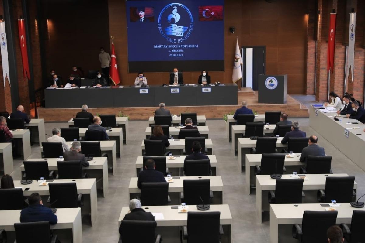 Pamukkale Belediyesinden kiracılarına y&uuml;zde 50 indirim