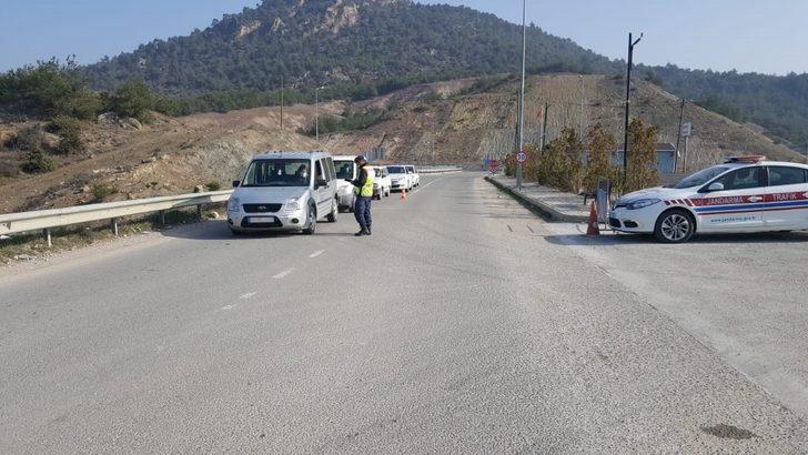 Jandarmadan hız ve takograf denetimi G3