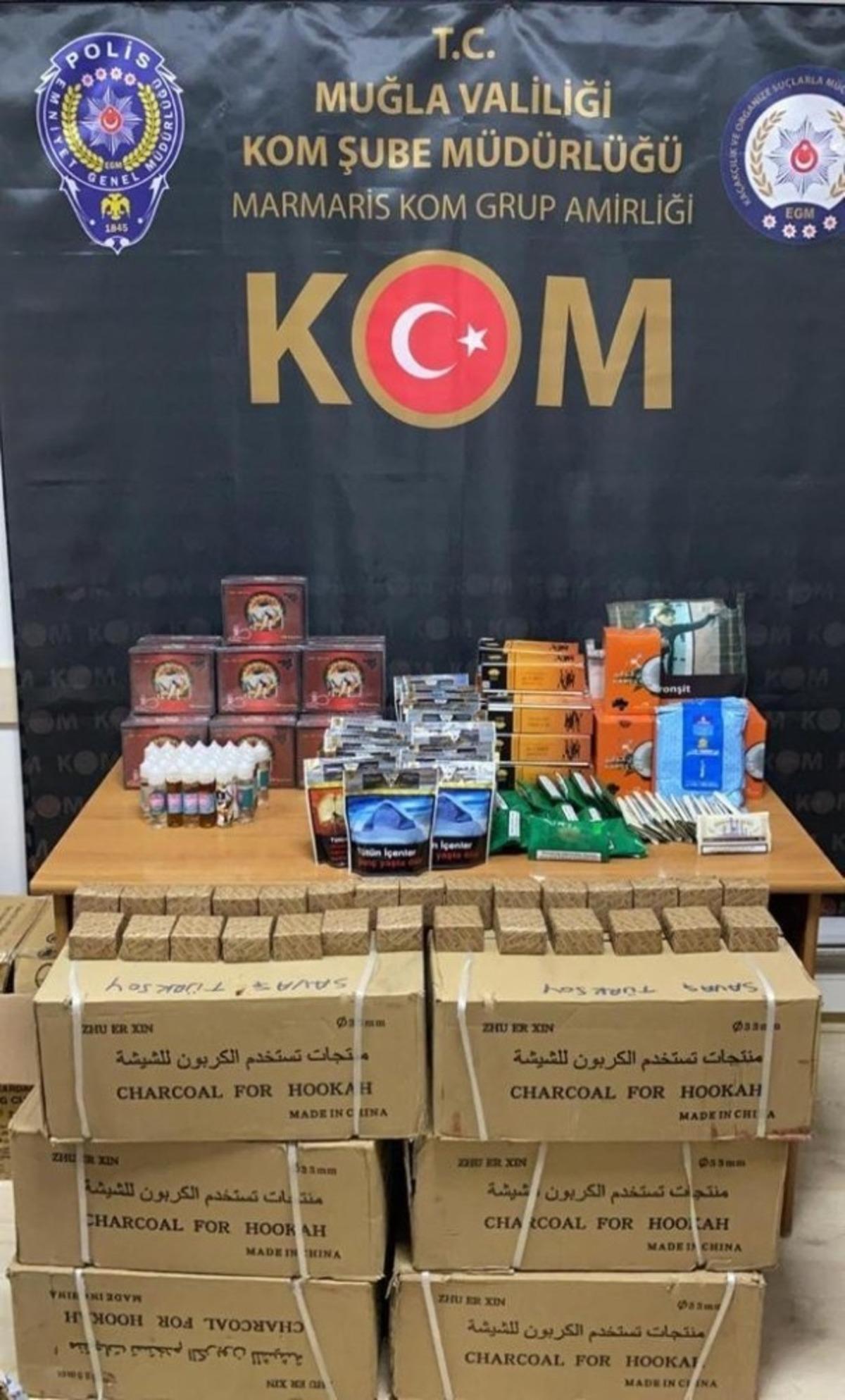 G&uuml;mr&uuml;k ka&ccedil;ağı t&uuml;t&uuml;nleri sahte bandrol ile piyasaya s&uuml;ren şahıs yakalandı